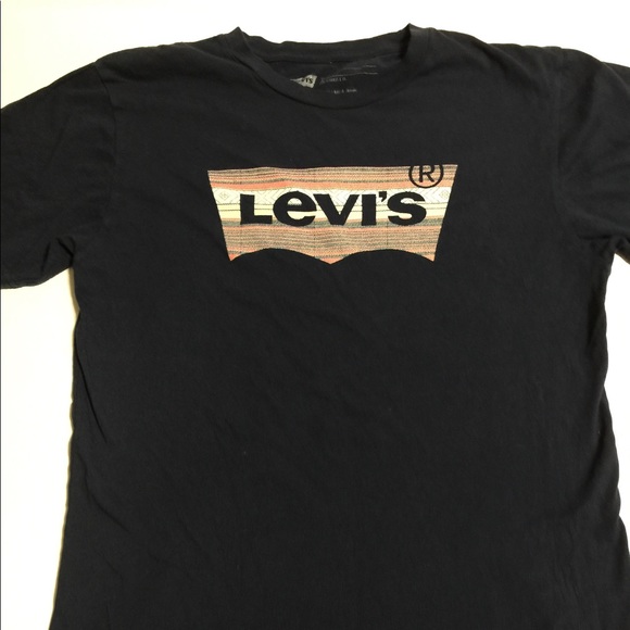 Levi’s t shirt for men - Picture 1 of 4